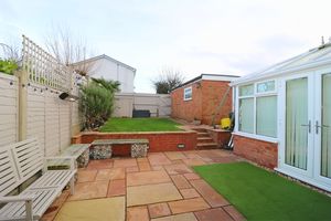 Photo 16- click for photo gallery